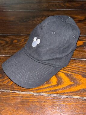 Mickey Mouse Black Baseball Cap